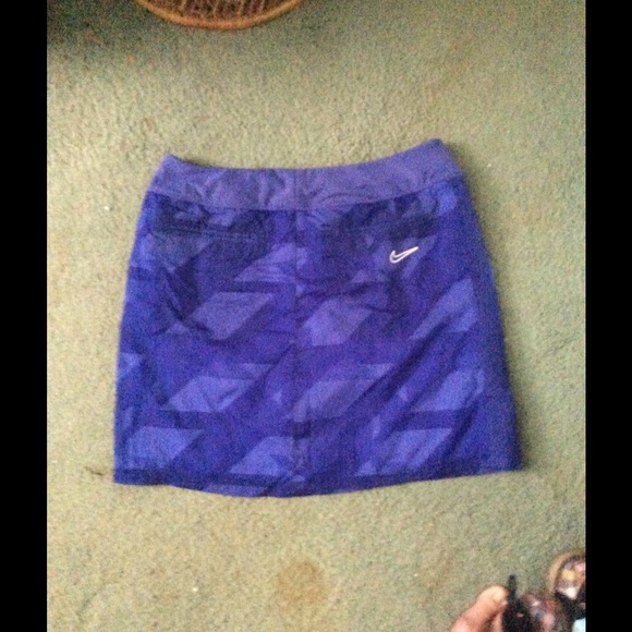 Nike blue and purple golf skirt, small.