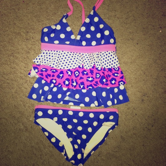 Almost new girls tankini