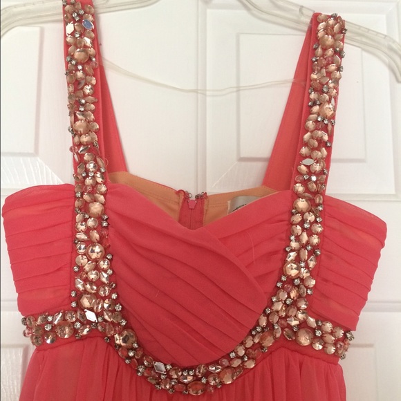 Prom dress - Picture 2 of 3