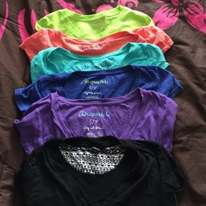Bundle 6 tshirts size small