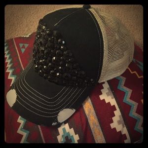 Fun Black and Tan Trucker Hat🇺🇸
