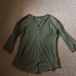 Three quarter length shirt