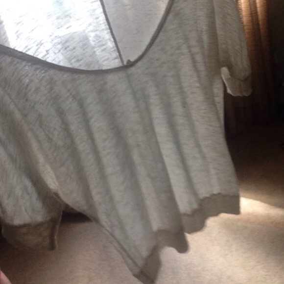 ๐ Slouchy Top for Layering - Picture 5 of 5
