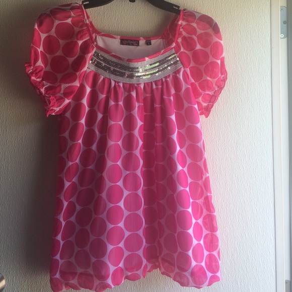 Cute Girl's Bubble Style Shirt