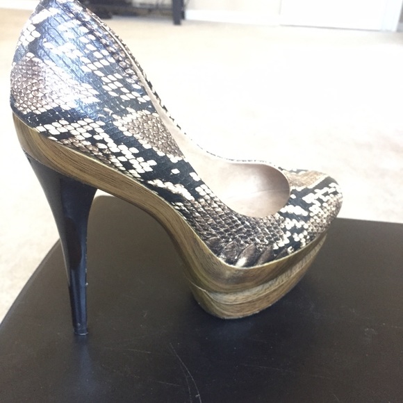 Jessica Simpson Heels 7B/37 - Picture 3 of 4