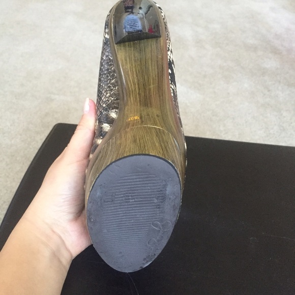 Jessica Simpson Heels 7B/37 - Picture 4 of 4