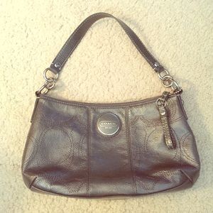 AUTHENTIC COACH HANDBAG!!