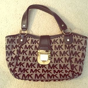 AUTHENTIC MICHAEL KORS HANDBAG