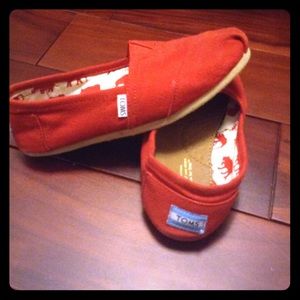 RED TOMS SIZE 8w