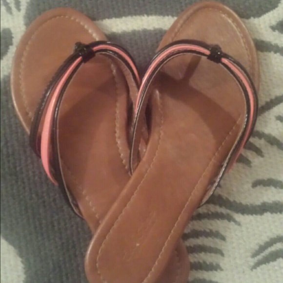❌SOLD❌Sandals size 6