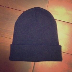 Black beanie