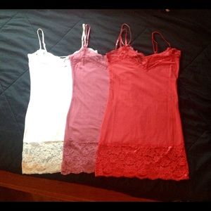 ❤️BUNDLE!...3 WET SEAL LACE TRIM CAMI'S SIZE S ❤️