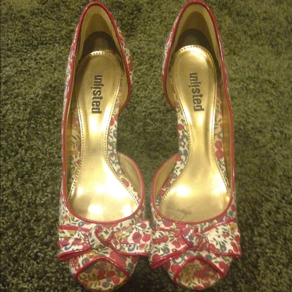 Unlisted Floral Peep Toe Heels
