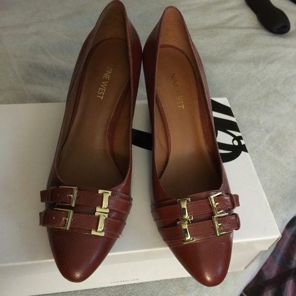 SOLD - Picture 2 of 4