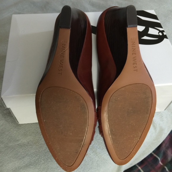 SOLD - Picture 4 of 4