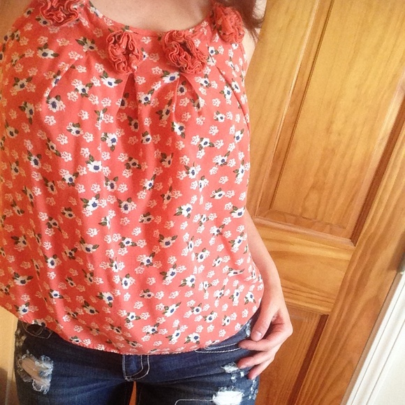 Coral floral tank 🌷