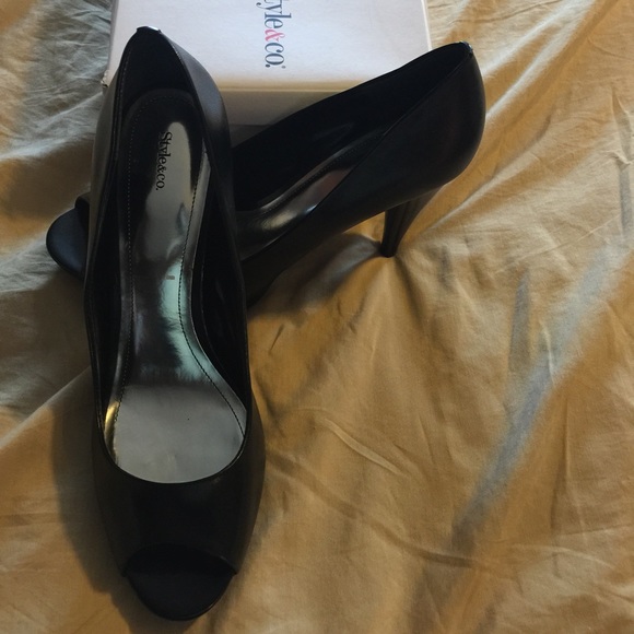Black Peep Toe Heels