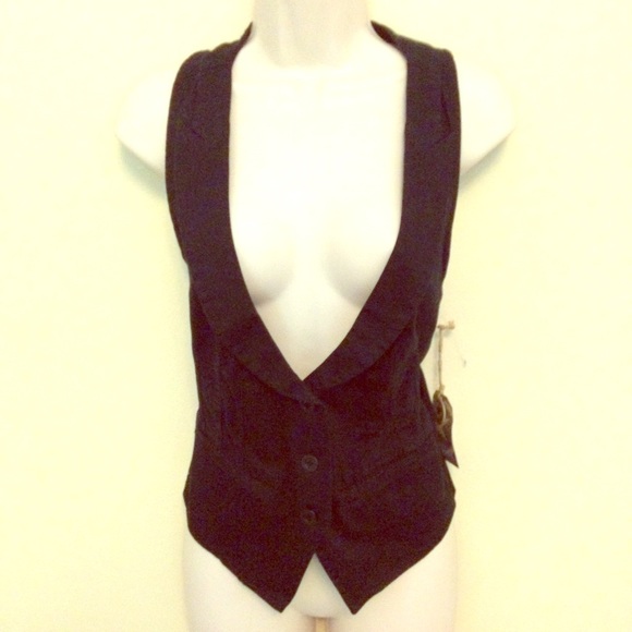 Black Converse vest NWT