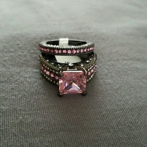 Black ring pink crystal wedding set