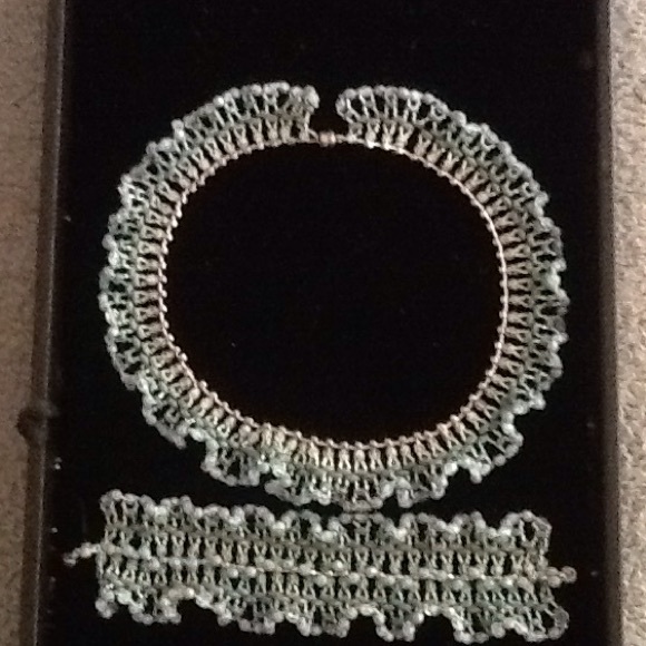 Neckless with matching bracelet