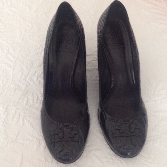 Tory Burch "Sophie" shoes