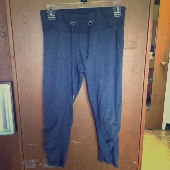 Blue/grey Zella leggings!