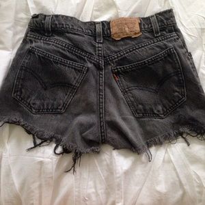 LEVI STRAUSS size 24 grey denim high waisted short