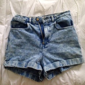 American apparel light high waisted denim short