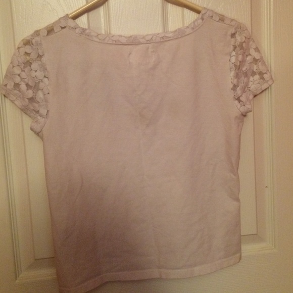 White lace top in great condition - Picture 2 of 2