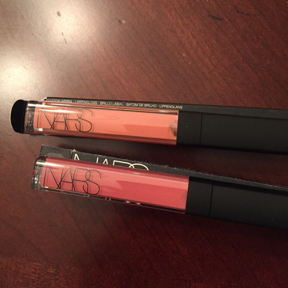 Nars and Burberry- lipsticks and glosses - Picture 3 of 4