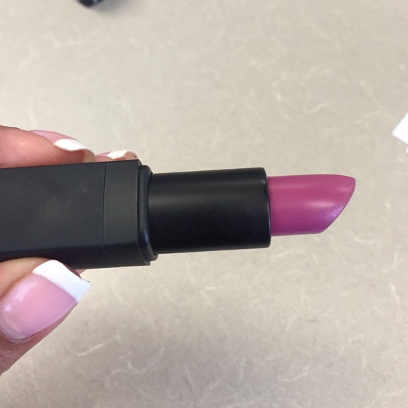 Nars and Burberry- lipsticks and glosses - Picture 4 of 4