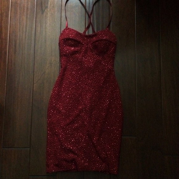 ❌SOLD❌Cranberry Bodycon Dress
