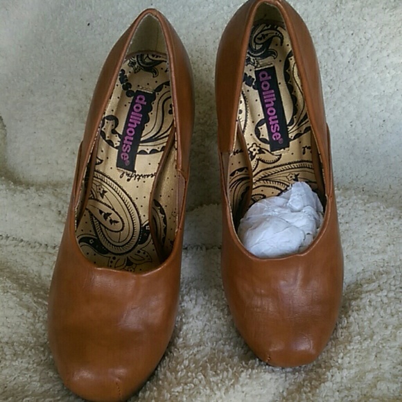 Sexy Heels - Picture 2 of 4