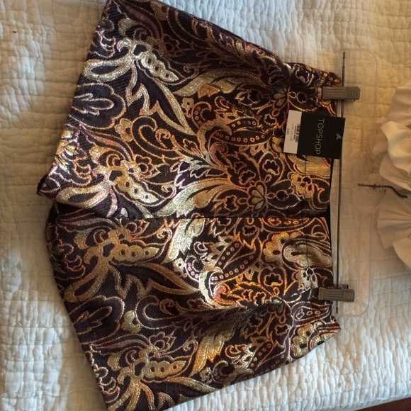 Top shop gold shorts- BRAND NEW never worn