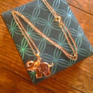 Rose gold elephant pendant necklace