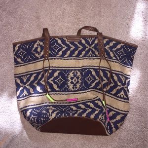 Billabong beach tote