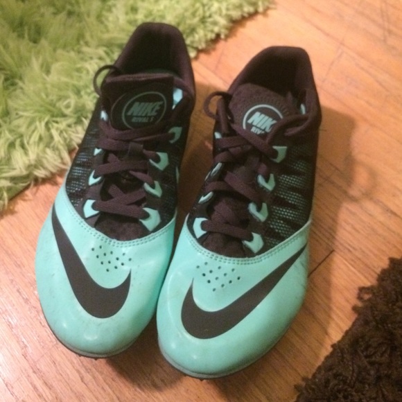 Nike track spikes