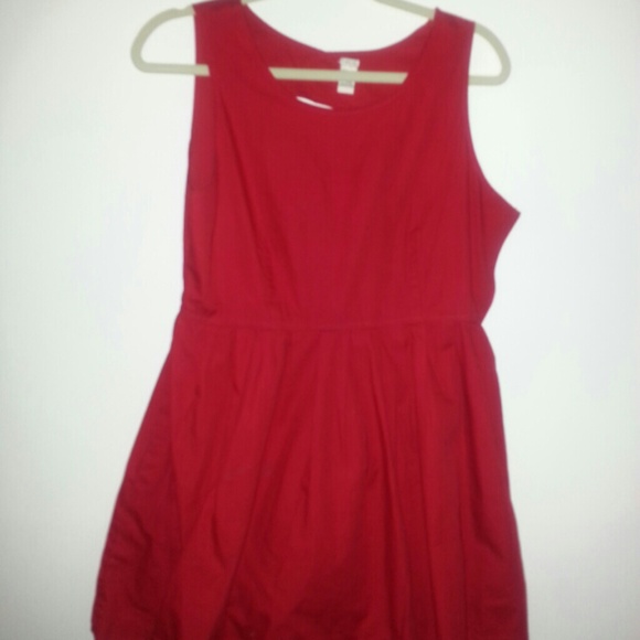 Red summer dress - Picture 1 of 4