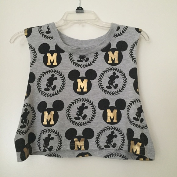 Cropped muscle tank top