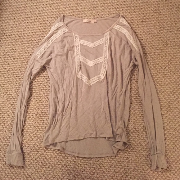 Embroidered shirt