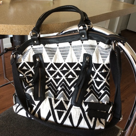 American eagle outfitters tribal tote back combo