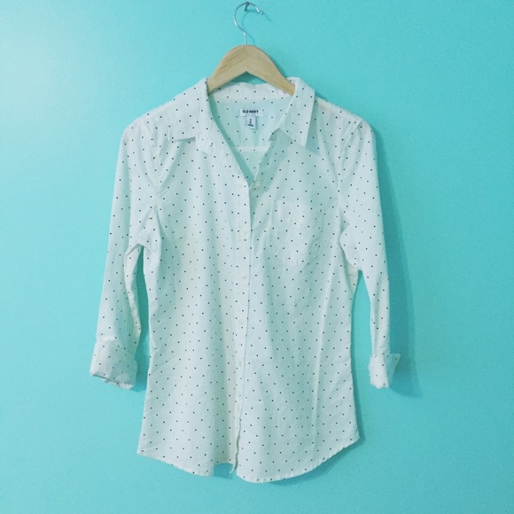 🚫SOLD🚫 White/Navy Polka Dot Shirt