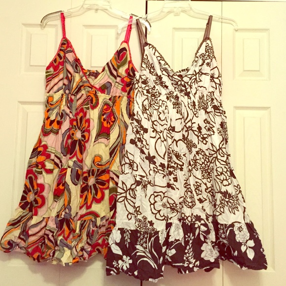 Two 2x sundresses