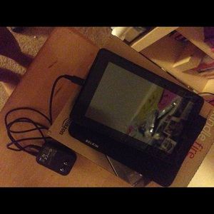 Kindle Fire ( like new )