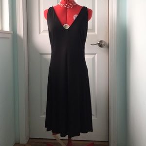 Beautiful Lauren Ralph Lauren LBD