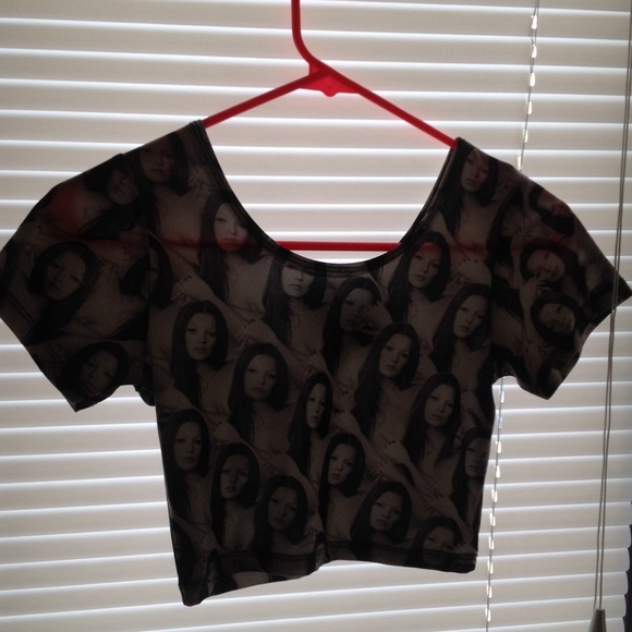 OMWeekend Kate Moss Crop Top - Picture 1 of 2