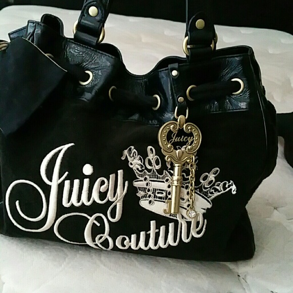 Juicy Couture daydreamer