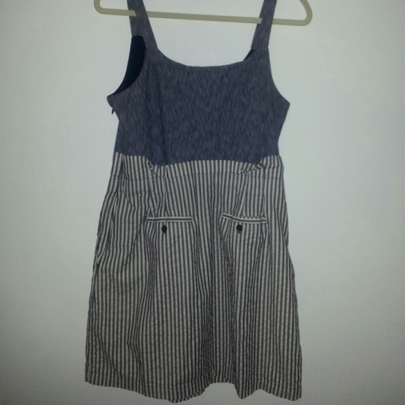 Navy ans white striped dress - Picture 2 of 4