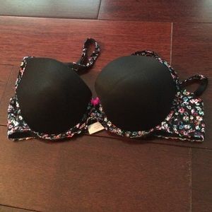 Victoria's Secret pink bra 36b padded