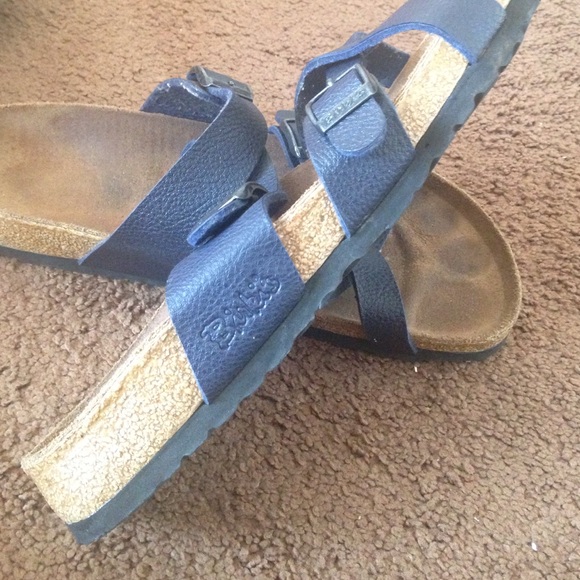 Sandals - Picture 4 of 4